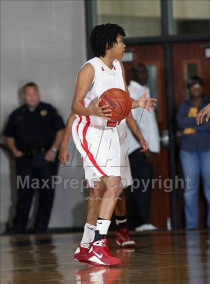 Thumbnail 3 in Bellaire vs. Nimitz (Texas 5A Region 3 Semifinal) photogallery.