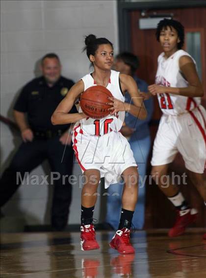Thumbnail 1 in Bellaire vs. Nimitz (Texas 5A Region 3 Semifinal) photogallery.