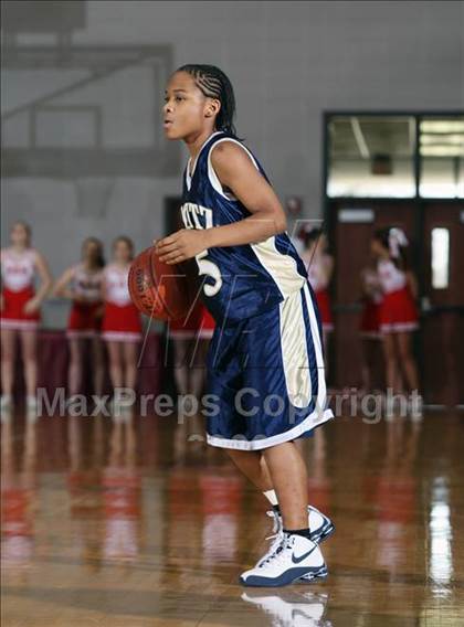 Thumbnail 3 in Bellaire vs. Nimitz (Texas 5A Region 3 Semifinal) photogallery.