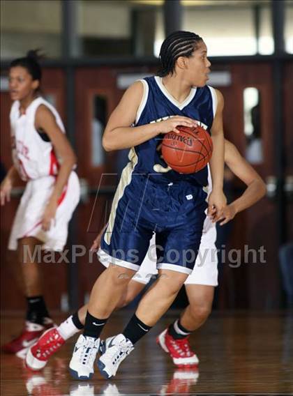 Thumbnail 2 in Bellaire vs. Nimitz (Texas 5A Region 3 Semifinal) photogallery.