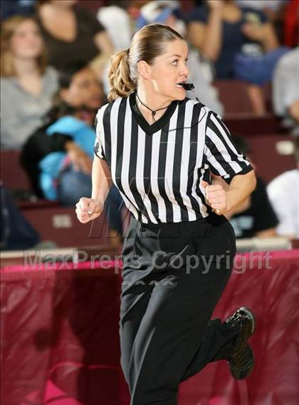Thumbnail 3 in Bellaire vs. Nimitz (Texas 5A Region 3 Semifinal) photogallery.