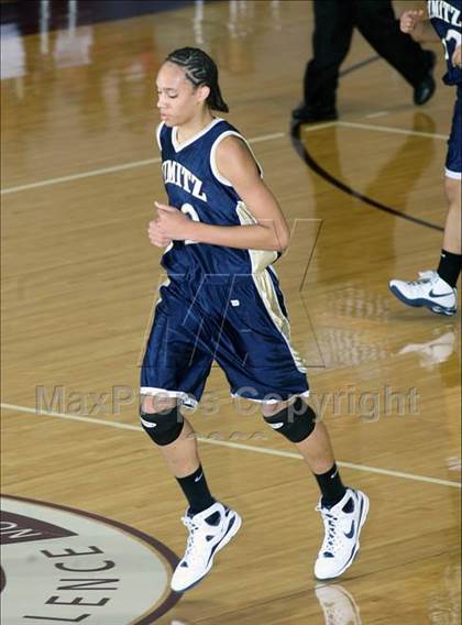 Thumbnail 2 in Bellaire vs. Nimitz (Texas 5A Region 3 Semifinal) photogallery.