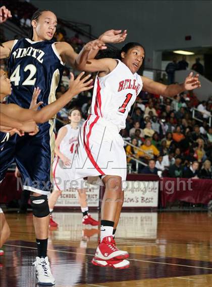 Thumbnail 2 in Bellaire vs. Nimitz (Texas 5A Region 3 Semifinal) photogallery.