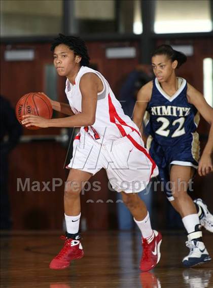 Thumbnail 1 in Bellaire vs. Nimitz (Texas 5A Region 3 Semifinal) photogallery.