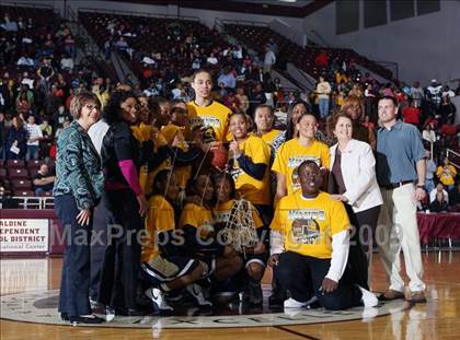 Thumbnail 3 in Bellaire vs. Nimitz (Texas 5A Region 3 Semifinal) photogallery.
