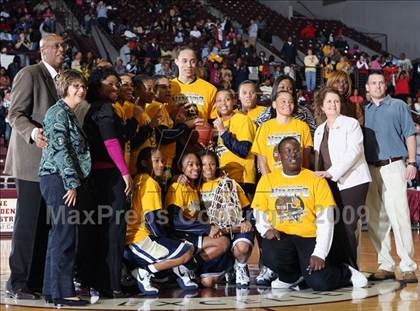 Thumbnail 1 in Bellaire vs. Nimitz (Texas 5A Region 3 Semifinal) photogallery.