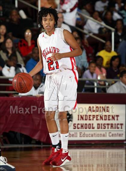 Thumbnail 3 in Bellaire vs. Nimitz (Texas 5A Region 3 Semifinal) photogallery.
