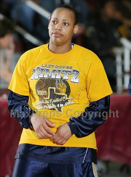 Thumbnail 1 in Bellaire vs. Nimitz (Texas 5A Region 3 Semifinal) photogallery.