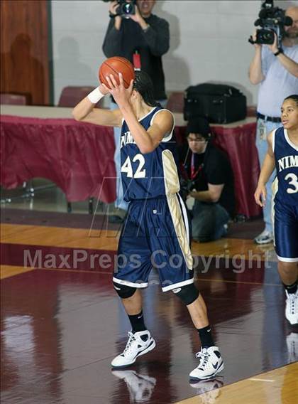 Thumbnail 2 in Bellaire vs. Nimitz (Texas 5A Region 3 Semifinal) photogallery.