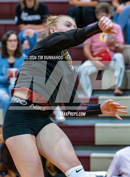Thumbnail 2 in Lehman @ Rouse photogallery.