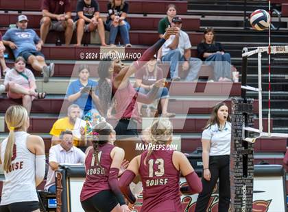 Thumbnail 3 in Lehman @ Rouse photogallery.