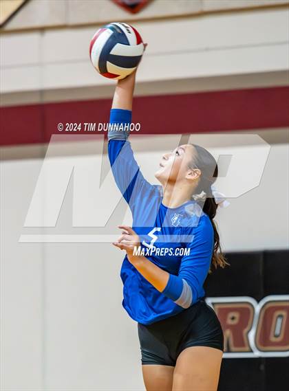Thumbnail 2 in Lehman @ Rouse photogallery.