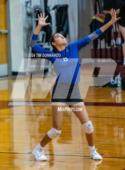 Thumbnail 3 in Lehman @ Rouse photogallery.