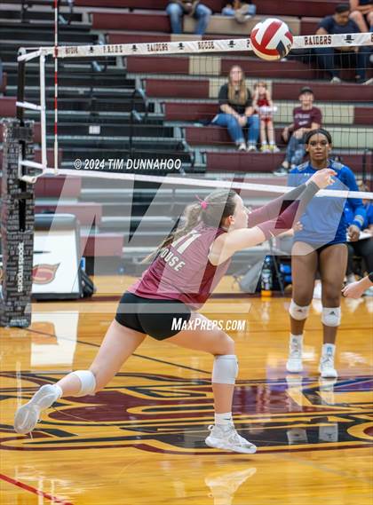 Thumbnail 2 in Lehman @ Rouse photogallery.