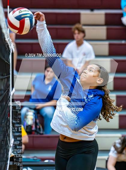 Thumbnail 1 in Lehman @ Rouse photogallery.