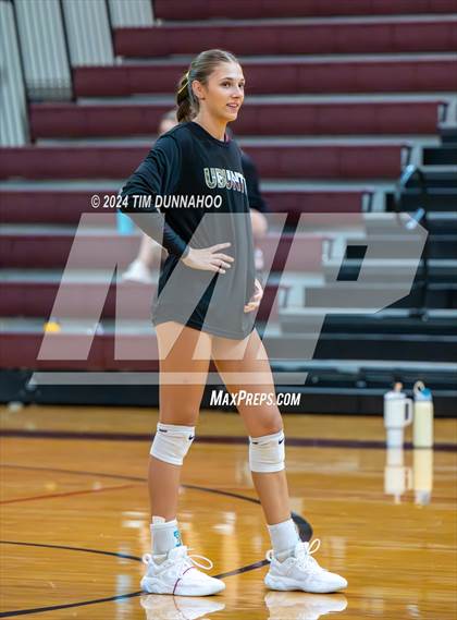 Thumbnail 3 in Lehman @ Rouse photogallery.