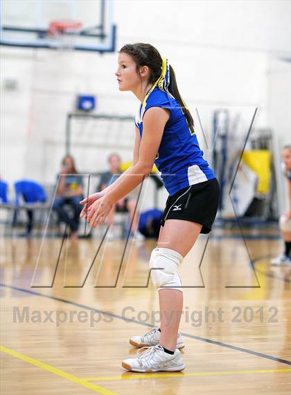 Thumbnail 3 in Calvary Christian vs Pahranagat(LMCA Fall Classic) photogallery.