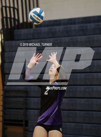 Thumbnail 2 in Snake River vs Weiser (3A state tournament) photogallery.
