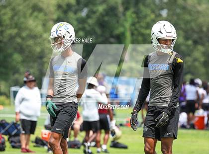 Thumbnail 3 in Riverdale vs Oxford (U of Memphis 7v7) photogallery.