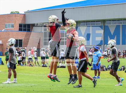 Thumbnail 3 in Riverdale vs Oxford (U of Memphis 7v7) photogallery.