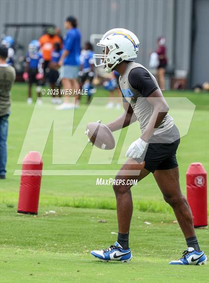 Thumbnail 2 in Riverdale vs Oxford (U of Memphis 7v7) photogallery.