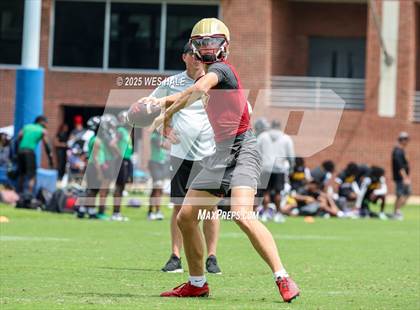 Thumbnail 1 in Riverdale vs Oxford (U of Memphis 7v7) photogallery.