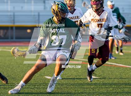 Thumbnail 1 in Royal @ Simi Valley photogallery.