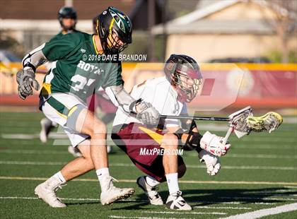 Thumbnail 3 in Royal @ Simi Valley photogallery.