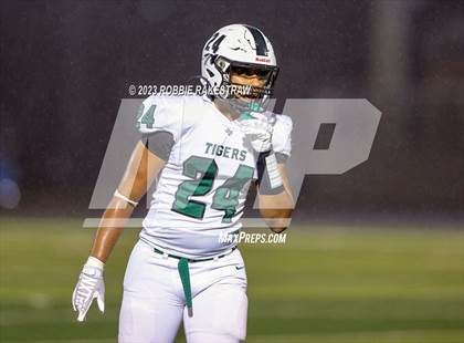 Thumbnail 2 in Blue Ridge vs. Scurry-Rosser (UIL 3A DII Bi-District Playoff) photogallery.