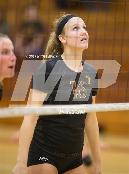 Thumbnail 1 in El Modena @ Esperanza photogallery.