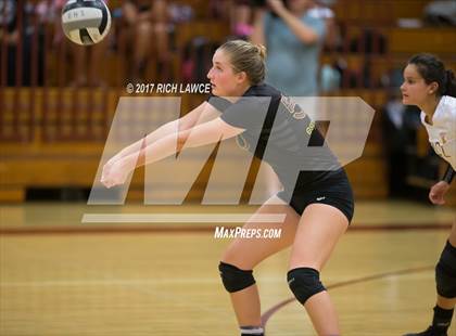 Thumbnail 3 in El Modena @ Esperanza photogallery.