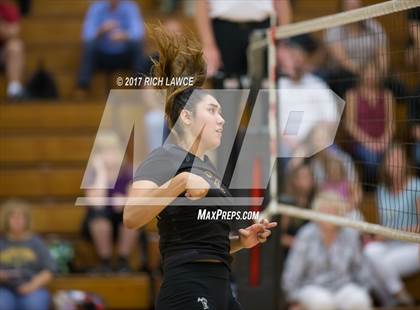 Thumbnail 3 in El Modena @ Esperanza photogallery.