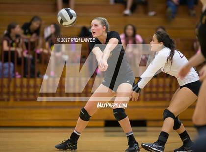Thumbnail 1 in El Modena @ Esperanza photogallery.