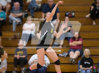 Thumbnail 3 in El Modena @ Esperanza photogallery.