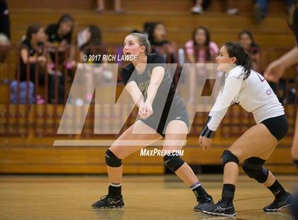 Thumbnail 3 in El Modena @ Esperanza photogallery.