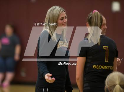 Thumbnail 1 in El Modena @ Esperanza photogallery.