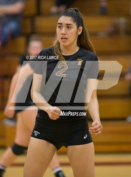 Thumbnail 3 in El Modena @ Esperanza photogallery.