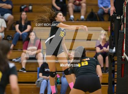 Thumbnail 2 in El Modena @ Esperanza photogallery.