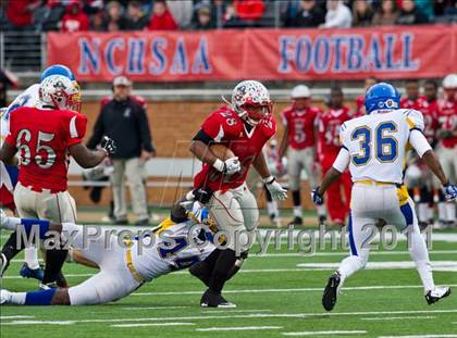 Thumbnail 3 in Garner Magnet vs. Page (NCHSAA 4AA Final) photogallery.