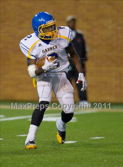 Thumbnail 3 in Garner Magnet vs. Page (NCHSAA 4AA Final) photogallery.