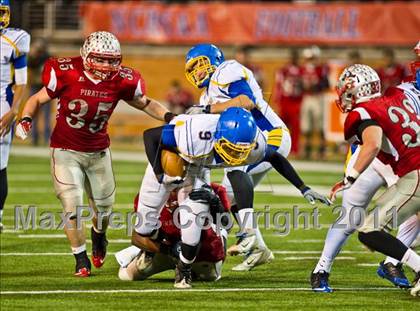 Thumbnail 3 in Garner Magnet vs. Page (NCHSAA 4AA Final) photogallery.