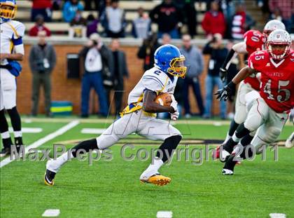 Thumbnail 2 in Garner Magnet vs. Page (NCHSAA 4AA Final) photogallery.