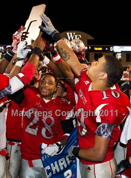 Thumbnail 2 in Garner Magnet vs. Page (NCHSAA 4AA Final) photogallery.