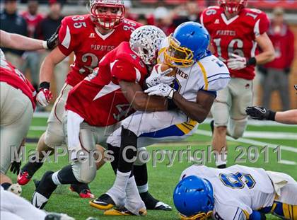 Thumbnail 3 in Garner Magnet vs. Page (NCHSAA 4AA Final) photogallery.