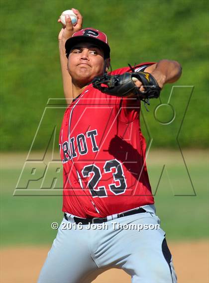 Thumbnail 3 in Patriot @ Don Lugo photogallery.