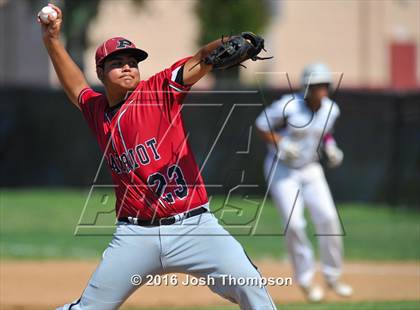 Thumbnail 3 in Patriot @ Don Lugo photogallery.