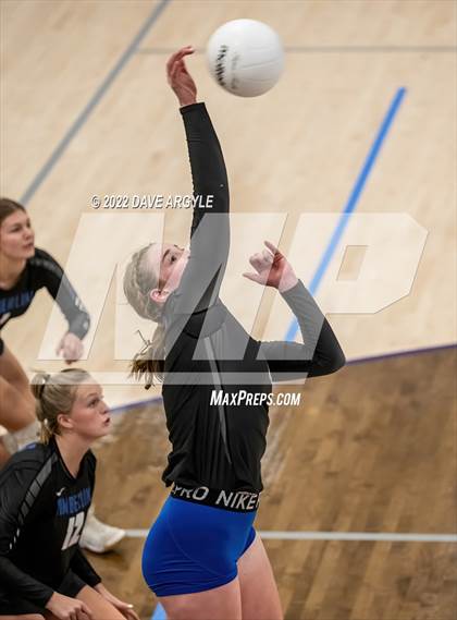 Thumbnail 1 in Skyline vs. Timberline photogallery.