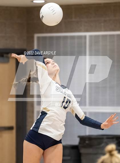 Thumbnail 2 in Skyline vs. Timberline photogallery.