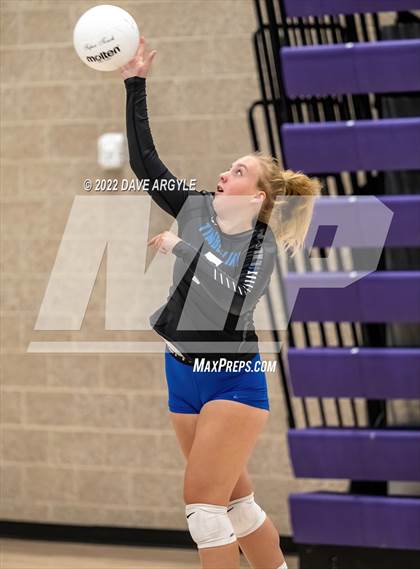Thumbnail 1 in Skyline vs. Timberline photogallery.