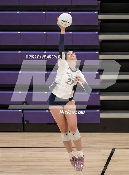 Thumbnail 1 in Skyline vs. Timberline photogallery.